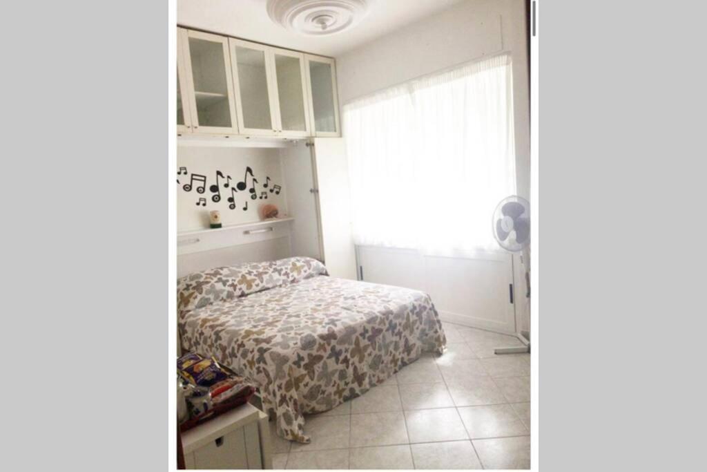 Ferienwohnung Cosy Studio Flat On The Seaside Lido di Ostia Exterior foto
