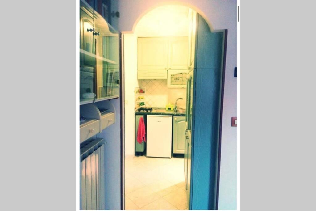 Ferienwohnung Cosy Studio Flat On The Seaside Lido di Ostia Exterior foto