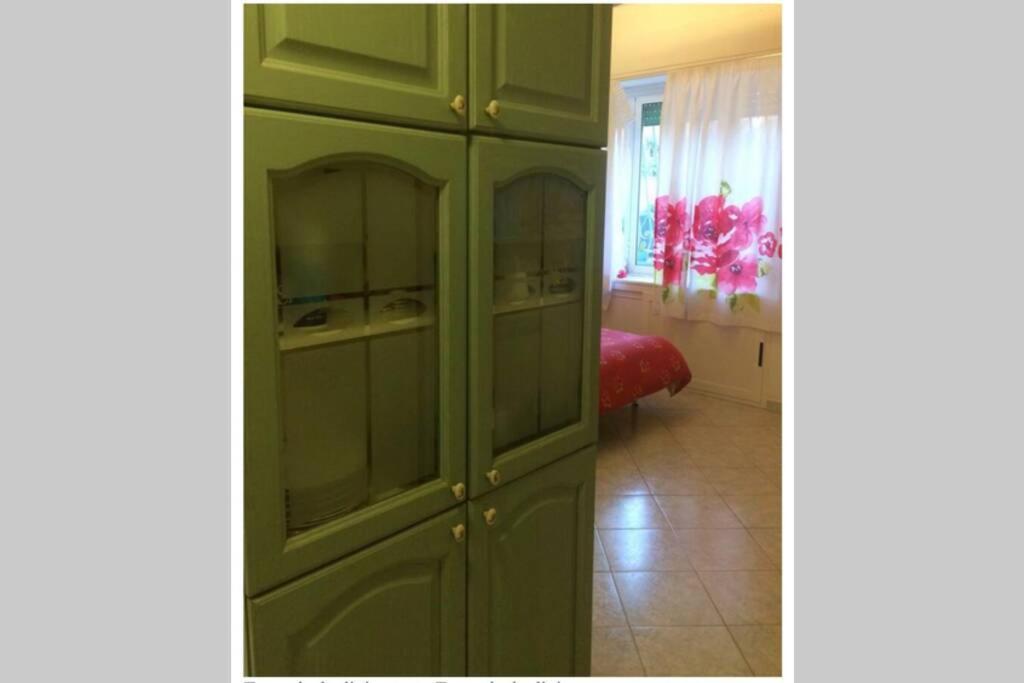Ferienwohnung Cosy Studio Flat On The Seaside Lido di Ostia Exterior foto